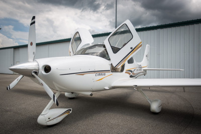 2006 Cirrus SR22 G2: 