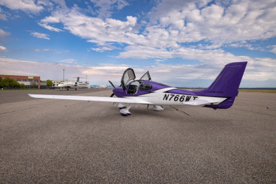 2023 Cirrus SR22T G6 GTS: 