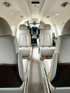 2015 Embraer Phenom 300: 