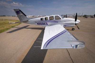 2011 Beechcraft Baron G58: 