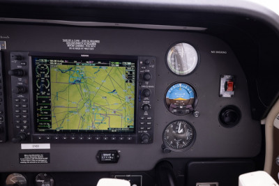 2011 Beechcraft Baron G58: 