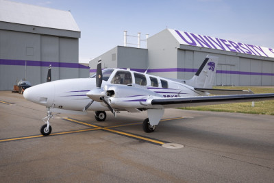 2011 Beechcraft Baron G58: 