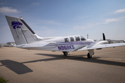 2011 Beechcraft Baron G58: 