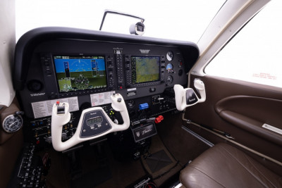 2011 Beechcraft Baron G58: 