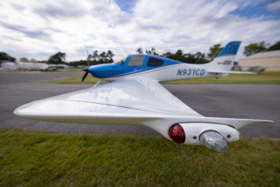 2002 Cirrus SR22: 