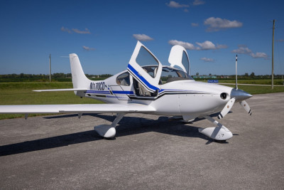 2000 Cirrus SR20: 