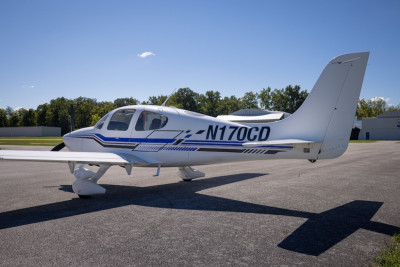 2000 Cirrus SR20: 