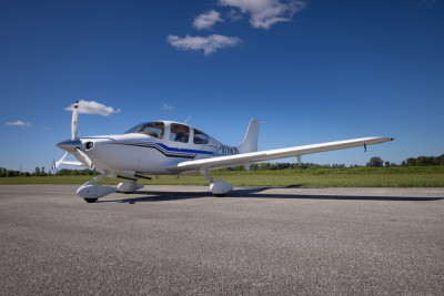 2000 Cirrus SR20: 