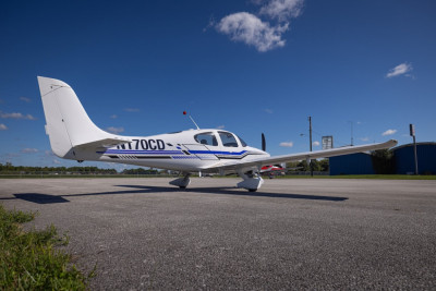 2000 Cirrus SR20: 