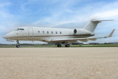 2012 Bombardier Challenger 300: 