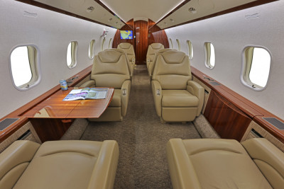 2012 Bombardier Challenger 300: 