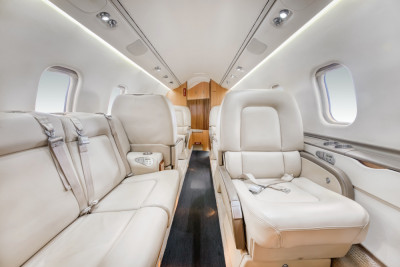 2001 Bombardier Learjet 60: 