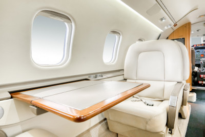 2001 Bombardier Learjet 60: 