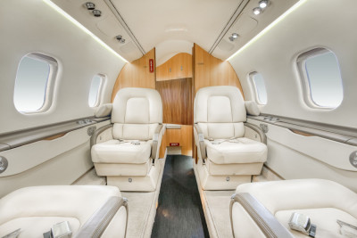 2001 Bombardier Learjet 60: 