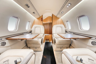 2001 Bombardier Learjet 60: 