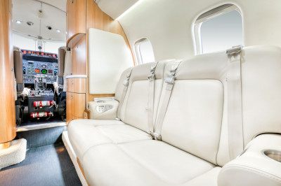 2001 Bombardier Learjet 60: 