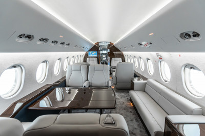 2005 Dassault Falcon 2000EX EASy: 