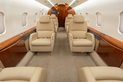 2007 Bombardier Challenger 300: 