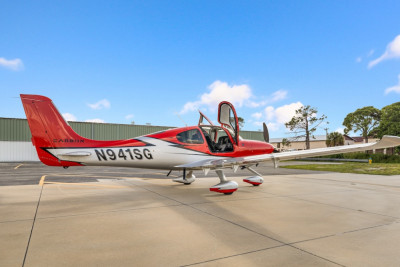 2021 Cirrus SR22T G6 GTS: 