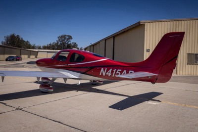 2006 Cirrus SR20 G2: 