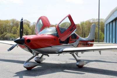 2019 Cirrus SR22 G6 GTS: 