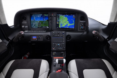 2021 Cirrus SR22 G6 GTS: 