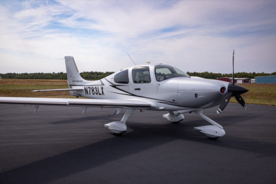 2021 Cirrus SR22 G6 GTS: 