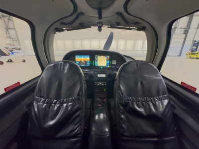 2007 Cirrus SR22 G3: 