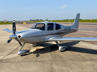 2007 Cirrus SR22 G3: 