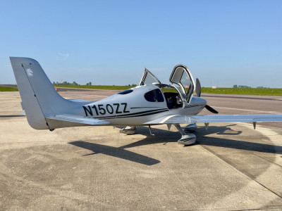 2007 Cirrus SR22 G3: 