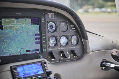 2004 Cirrus SR22 G1: 