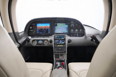 2004 Cirrus SR22 G1: 