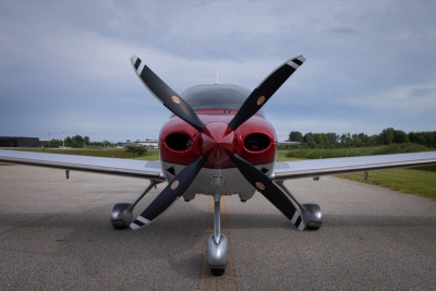 2022 Cirrus SR22T G6 GTS: 