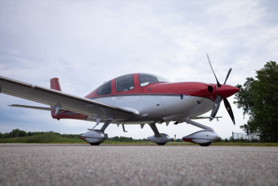 2022 Cirrus SR22T G6 GTS: 