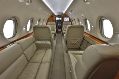 2008 Hawker 900XP: 