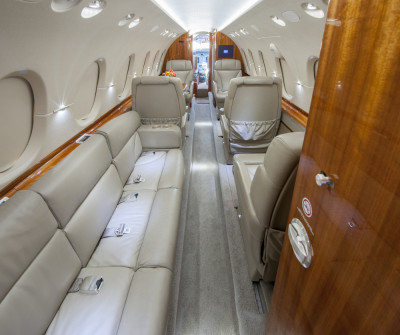 2008 Hawker 900XP: 