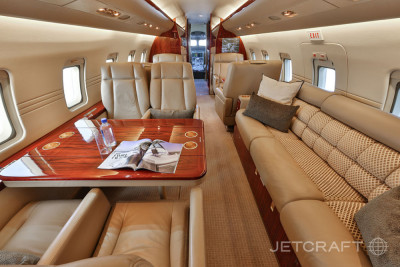 1998 Bombardier Challenger 604: 