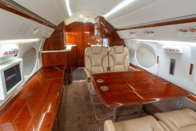 1999 Gulfstream G-V: 