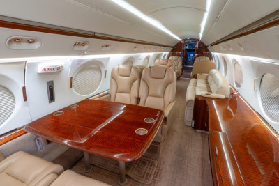 1999 Gulfstream G-V: 