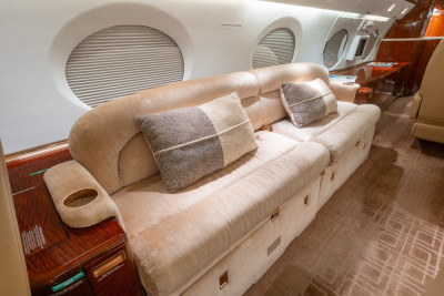 1999 Gulfstream G-V: 