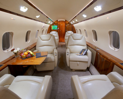 2012 Bombardier Challenger 300: 