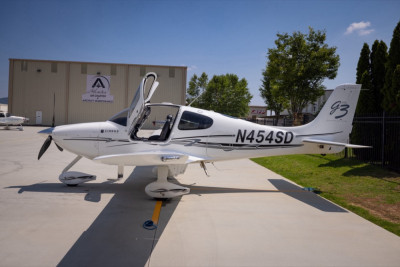 2008 Cirrus SR22 G3 GTS: 