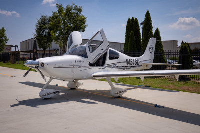 2008 Cirrus SR22 G3 GTS: 