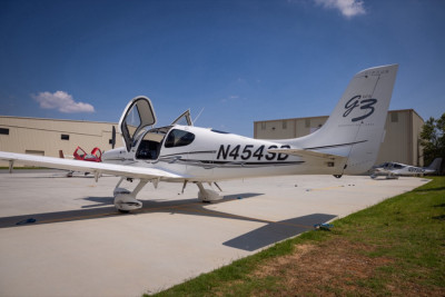 2008 Cirrus SR22 G3 GTS: 