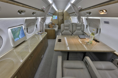 2011 Gulfstream G450: 