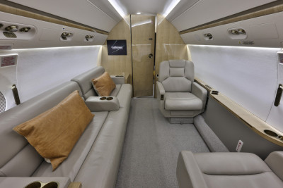 2011 Gulfstream G450: 