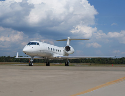 2011 Gulfstream G450: 