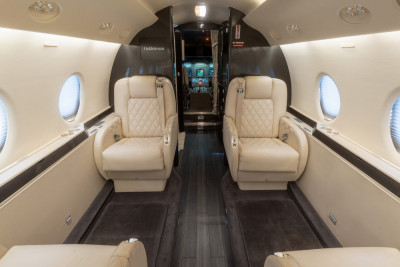 2002 Gulfstream G200: 