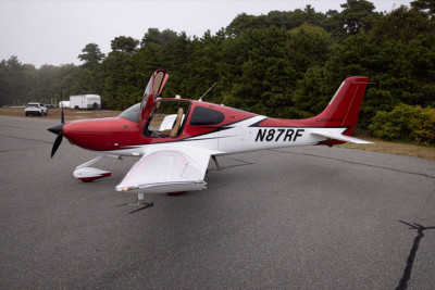 2022 Cirrus SR22 G6 GTS: 