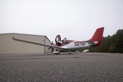 2022 Cirrus SR22 G6 GTS: 